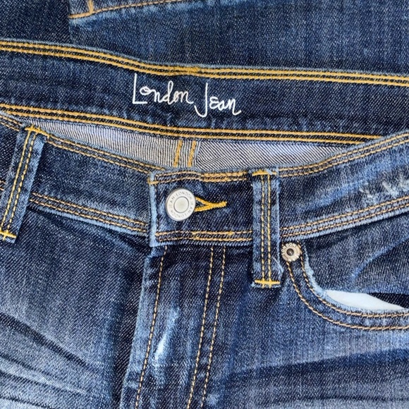 ✨Bundle 2 Jeans $25✨ London Flare Blue Jeans Size 2 - Picture 5 of 8